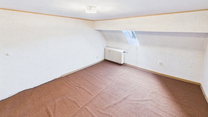 Wohnhaus mit Weitblick - Einfamilienhaus mit Entwicklungspotential in Merchweiler