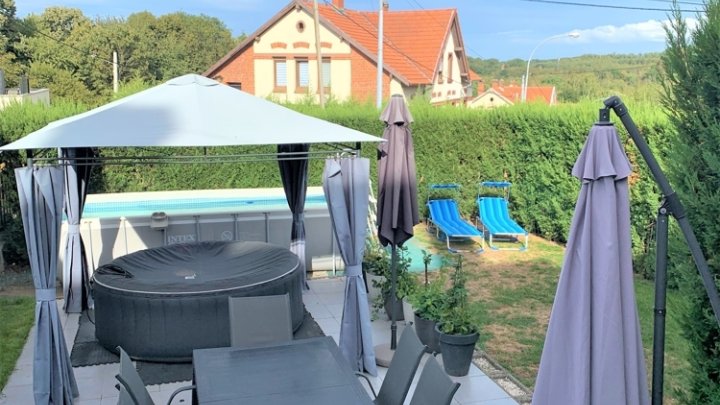 PROVISIONSFREI-DOPPELHAUSHÄLFTE, PETITE-ROSSELLE/FR, NÄHE GROSSROSSELN