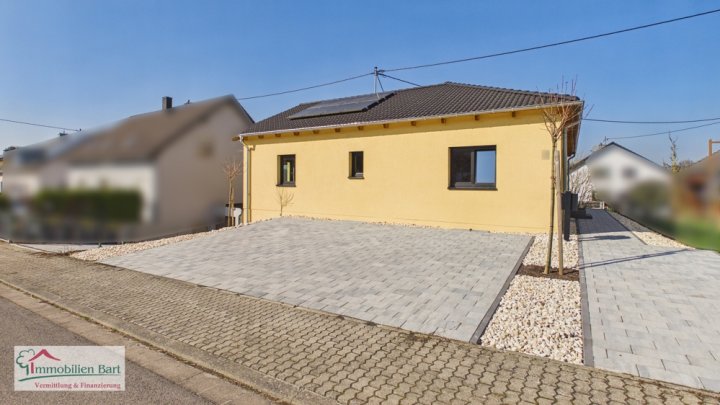 GRENZE L-REMICH/L-SCHENGEN: NEUWERTIGES A+ BIO-SOLARHAUS IN TOP LAGE