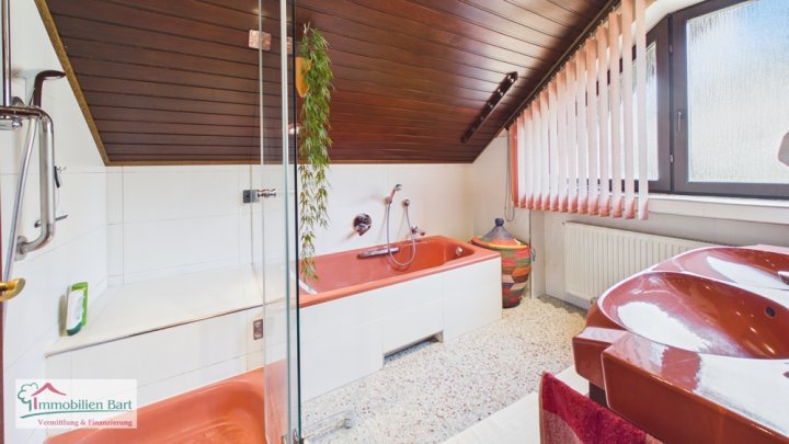 GRENZNÄHE LUXEMBURG: LUXURIÖSES ARCHITEKTENHAUS IN TOP WOHNLAGE