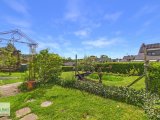 Toller Garten nach Süd-West ausgerichtet 