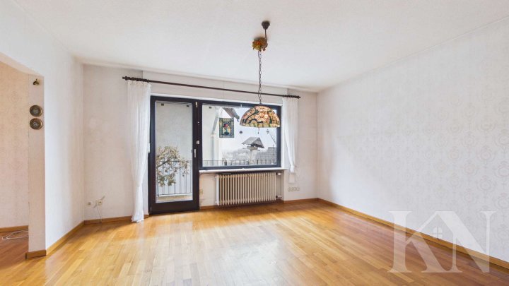 Freistehendes Einfamilienhaus in ruhiger Feldrandlage von Püttlingen – Platz für die ganze Familie