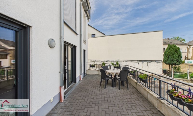 SOFORT VERFÜGBAR, NEUE 73 M² WOHNUNG IN TOP LAGE / DIREKTE GRENZE L-SCHENGEN