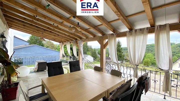 OHNE VERMITTLUNGSGEBÜHREN - EINFAMILIENHAUS, DOPPELHAUSHÄLFTE, RUHIGE LAGE IN PETITE-ROSSELLE/FR