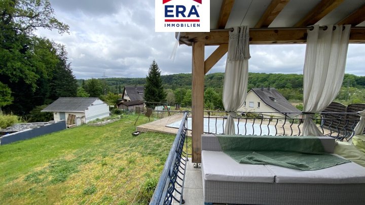 OHNE VERMITTLUNGSGEBÜHREN - EINFAMILIENHAUS, DOPPELHAUSHÄLFTE, RUHIGE LAGE IN PETITE-ROSSELLE/FR