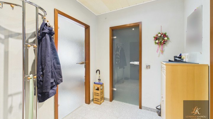 Gepflegte Wohnung mit Balkon und Tiefgaragenstellplatz in Saarbrücken-Rastpfuhl
