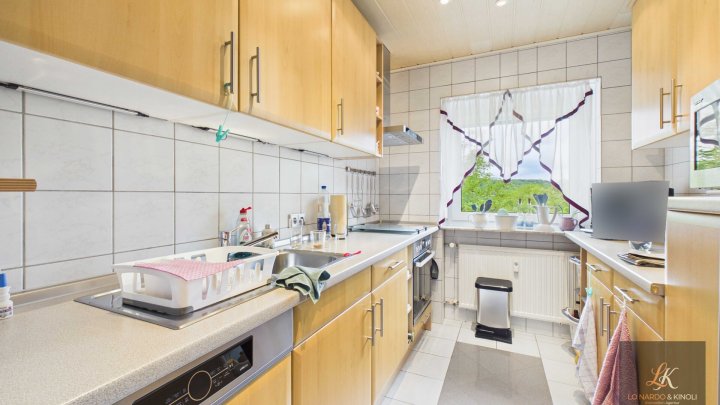 Gepflegte Wohnung mit Balkon und Tiefgaragenstellplatz in Saarbrücken-Rastpfuhl