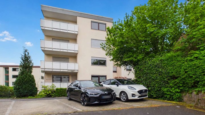 Helle 3-ZKB-Wohnung mit Balkon und Garage in ruhiger Wohnlage von St. Ingbert-Süd