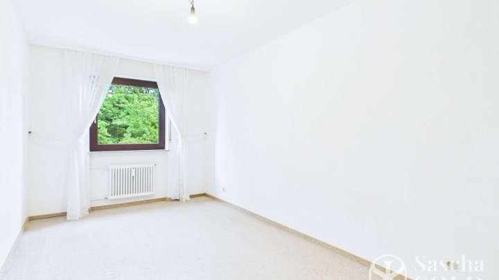 Helle 3-ZKB-Wohnung mit Balkon und Garage in ruhiger Wohnlage von St. Ingbert-Süd